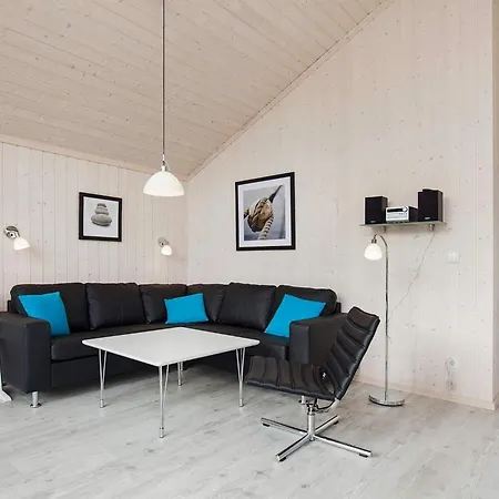 Сasa de vacaciones 8-person With Sauna, *